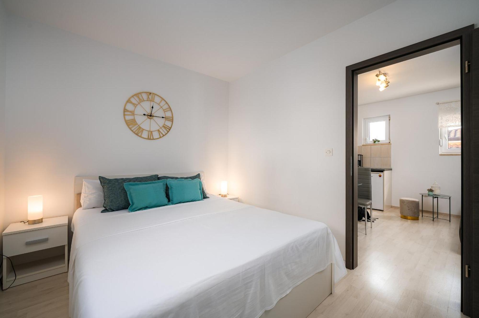 Charming Apartments Rose 1&2 With Pool Poreč Extérieur photo